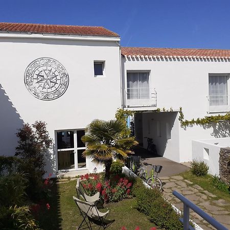 Hotel L'Escale A L'Ile D'Yeu エクステリア 写真