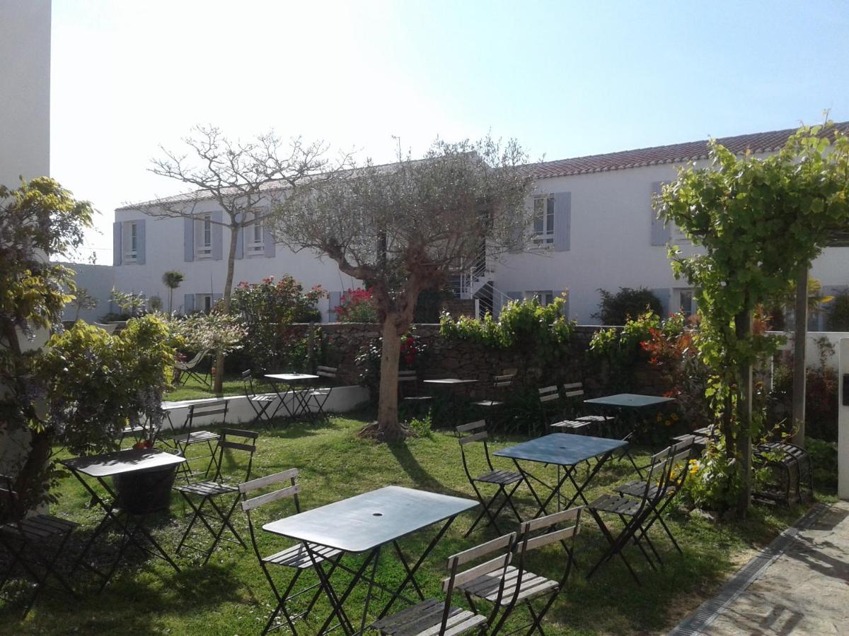 Hotel L'Escale A L'Ile D'Yeu エクステリア 写真