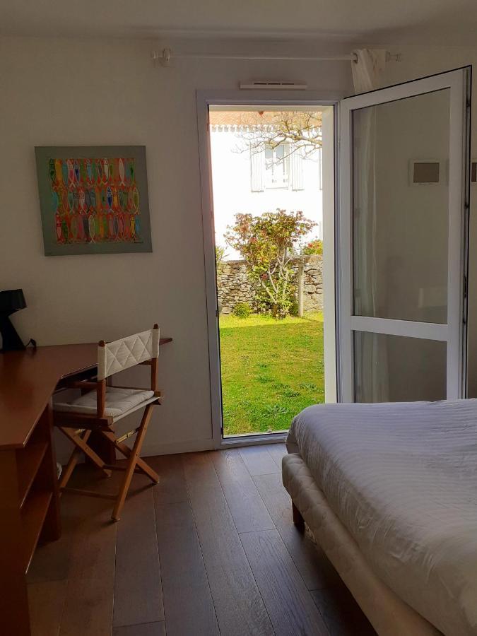Hotel L'Escale A L'Ile D'Yeu エクステリア 写真