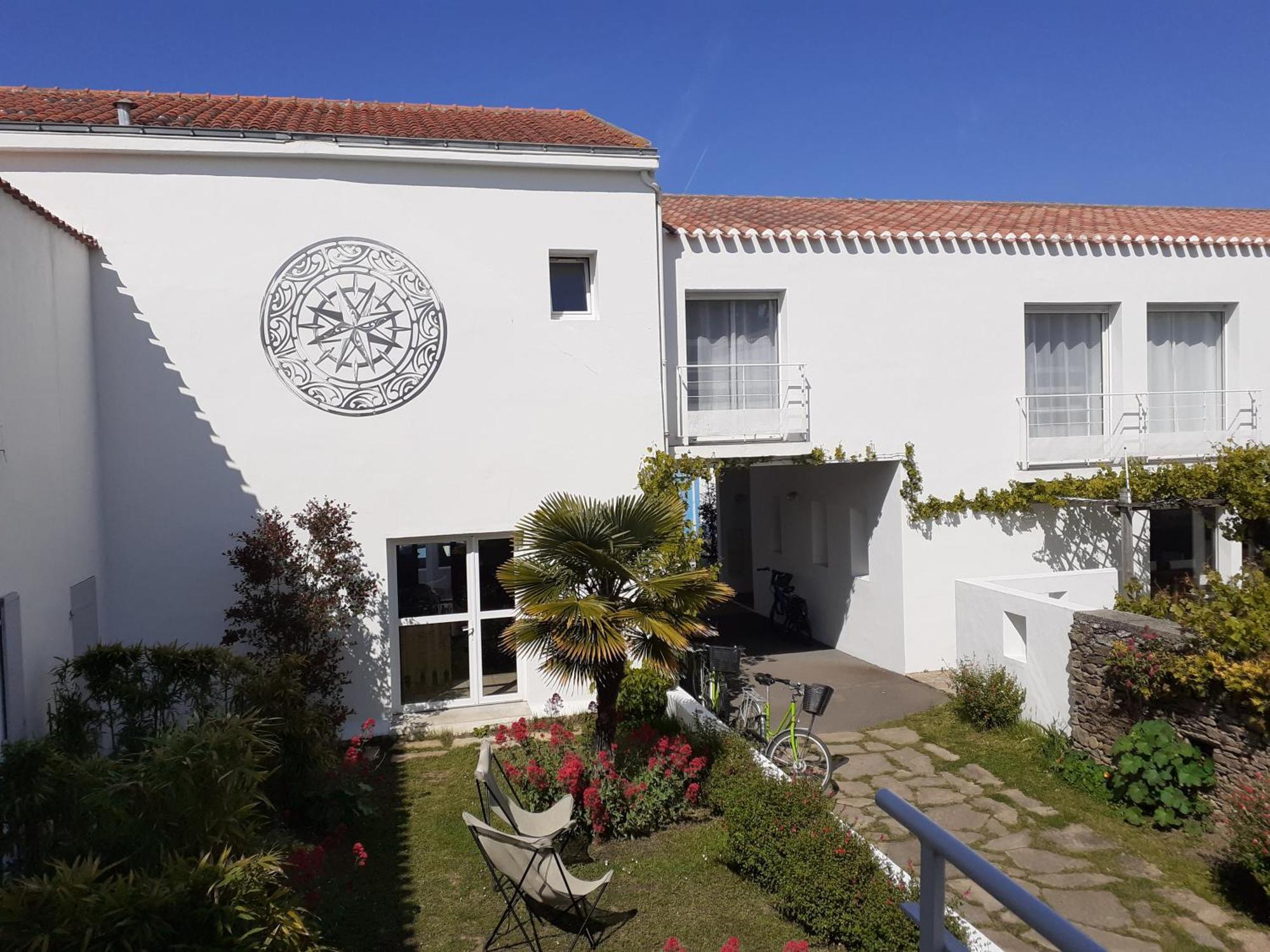 Hotel L'Escale A L'Ile D'Yeu エクステリア 写真